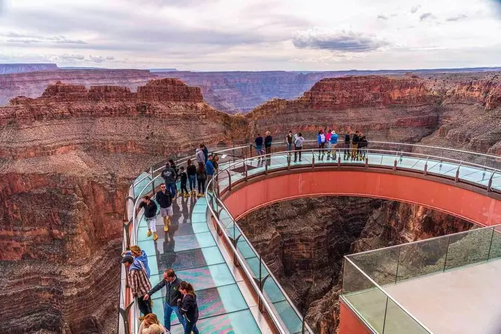 Las Vegas : Grand Canyon West, Hoover Dam, One-Day Tour