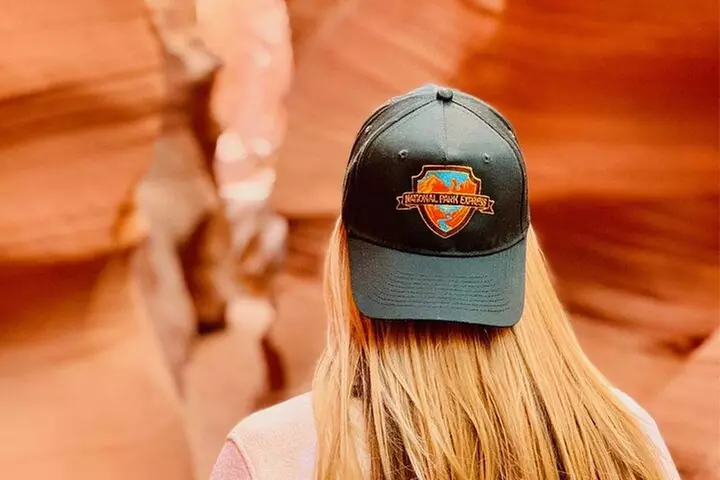 Antelope Canyon and Horseshoe Bend Day Trip with Lunch |Las Vegas