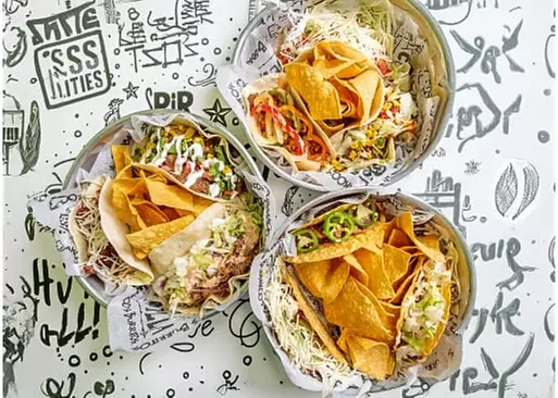 5% Cash Back at Bubbakoos Burritos