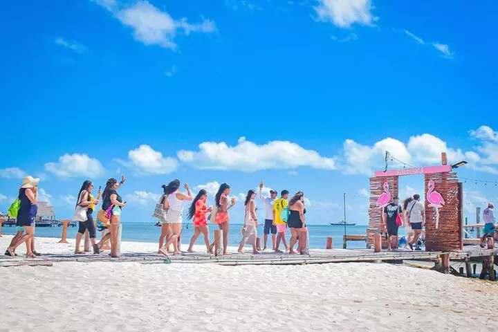 Sail and Snorkel to Isla Mujeres lunch and Drinks.