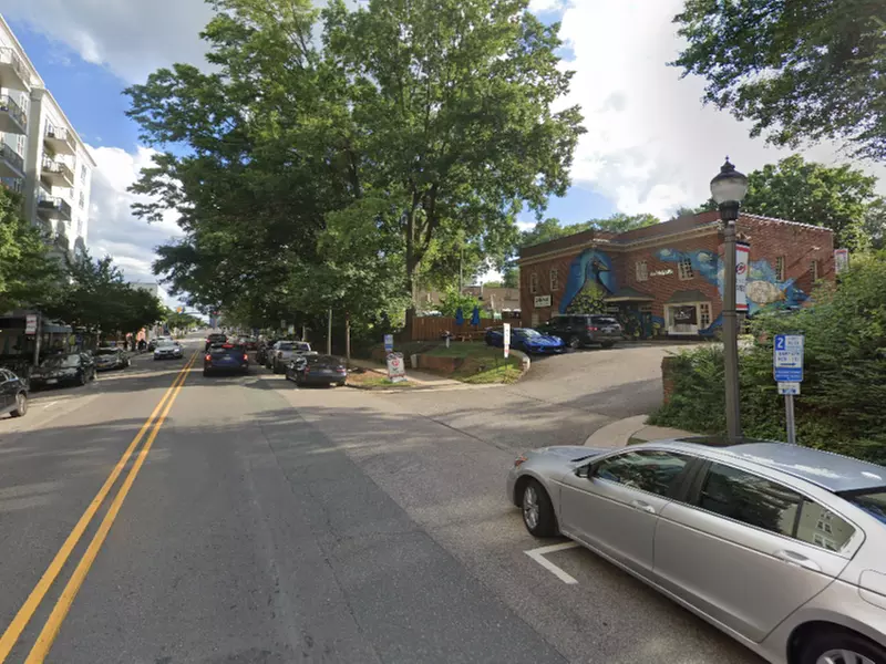 Parking at 215 Glenwood Ave. Lot