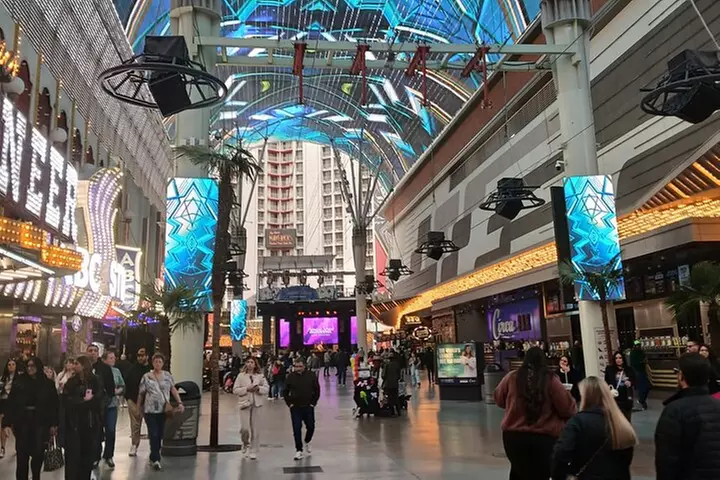 Fremont Street Experience Guided Walking Tour in Las Vegas