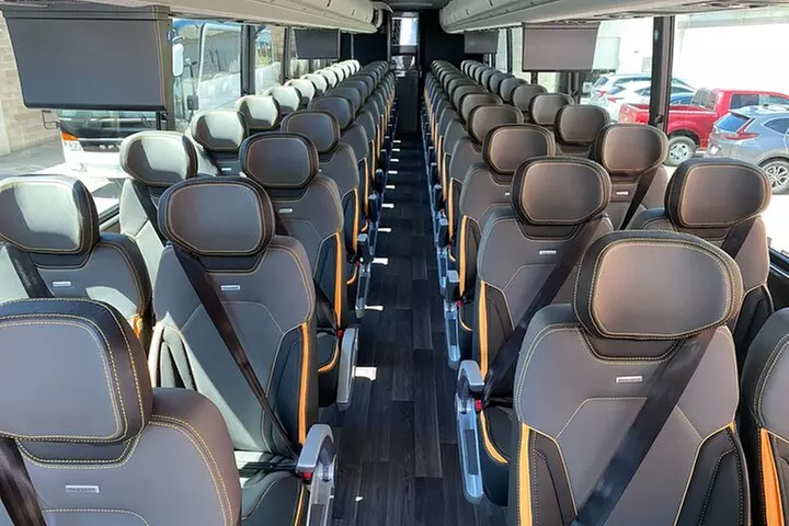 Antelope Canyon and Horseshoe Bend Day Trip with Lunch |Las Vegas