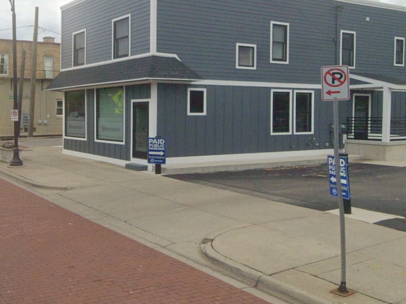 Parking at 946 Cherry St. SE. Lot