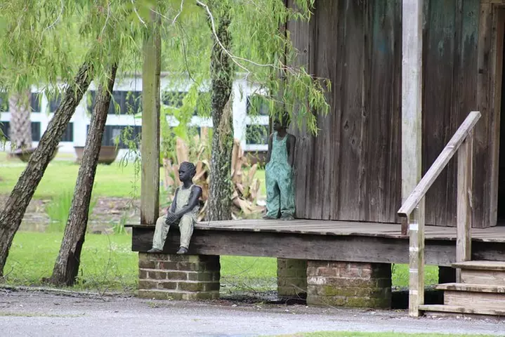 Whitney Plantation Tour from New Orleans with Pickup