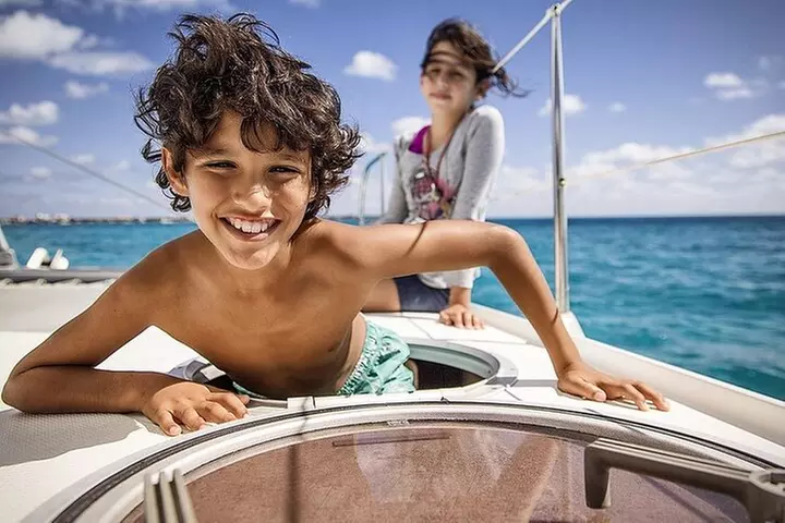 Isla Mujeres Catamaran Beach Tour