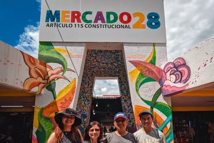 Urban Food and Shopping Experience at Cancun