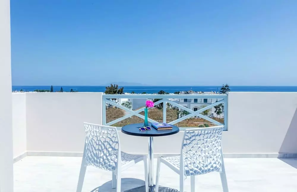 ✈ SANTORINI | Kamari - Hotel Selini 3*, 3 nights - Seafront