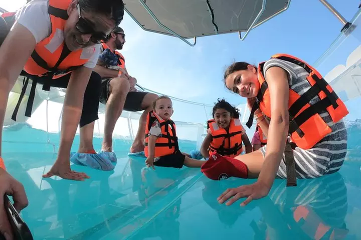 Cancun Clear Boat Tour Explore Nichupte and the Cancun Sea