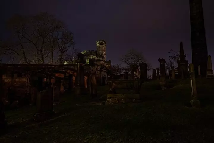 Edinburgh Ghost Tour: Mysteries, Legends and Murders