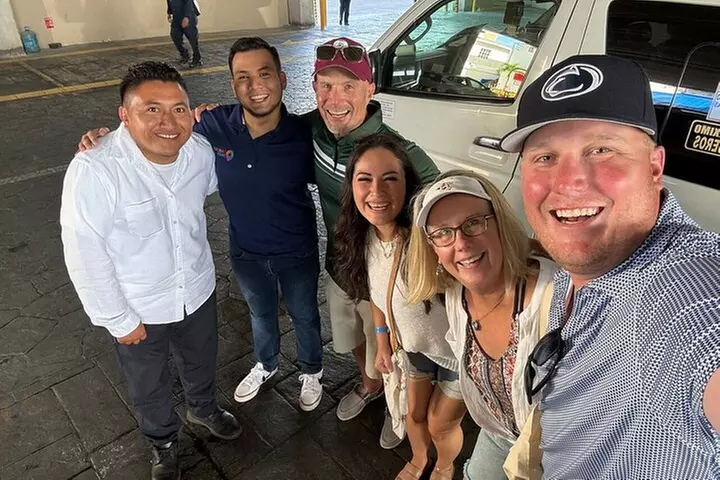 Urban Food and Shopping Experience at Cancun