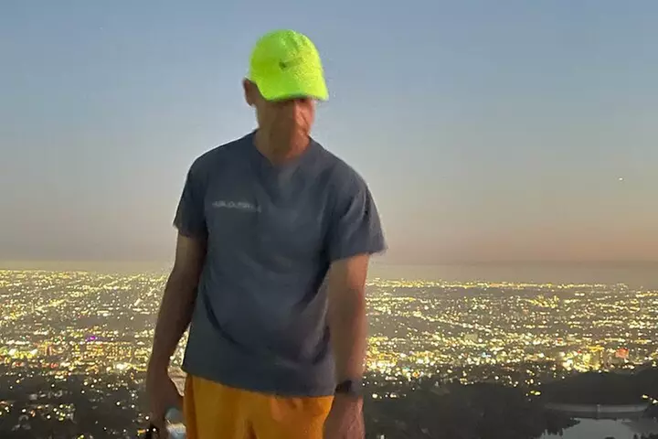 Private Hollywood Sign Hiking Tour with Select Hotel Pickup