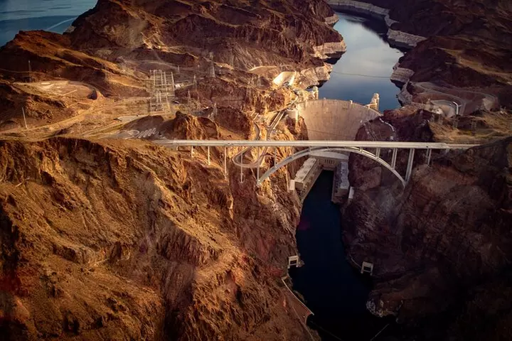 Hoover Dam Bridge Walk + Grand Canyon West Skywalk Combo Tour