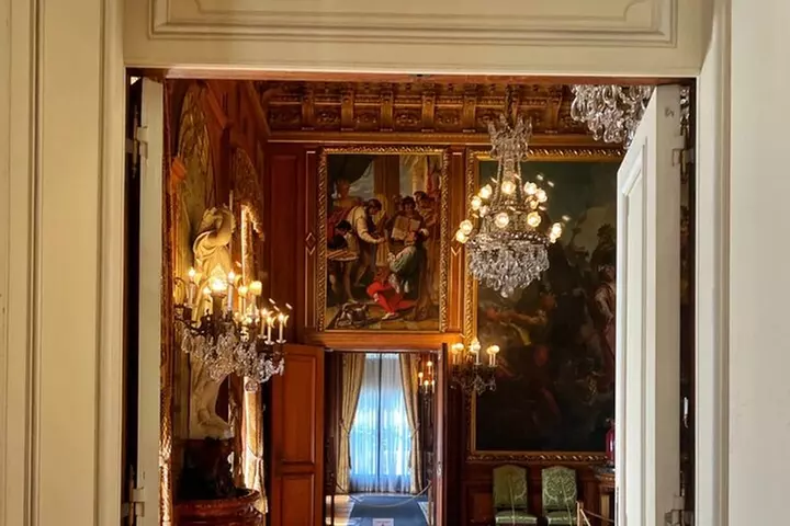 Boston to Newport: Breakers and Marble House Small Group Tour