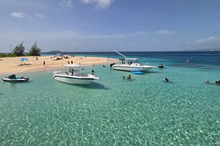 Boat Snorkeling and beach day to the Fajardo islands