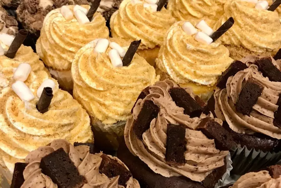 $40 For $80 Worth of A Pre-Made 5 Lb. Assorted Cookie Tray