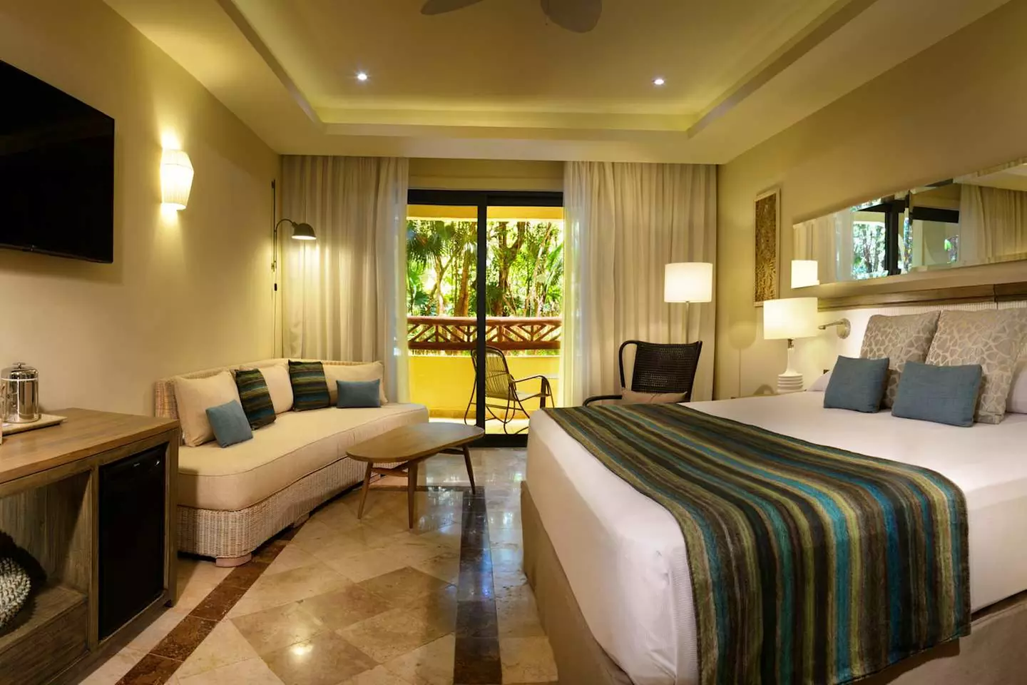 ✈ MEXIKO | Tulum - Catalonia Royal Tulum NUR FÜR ERWACHSENE 5*, 5 N...