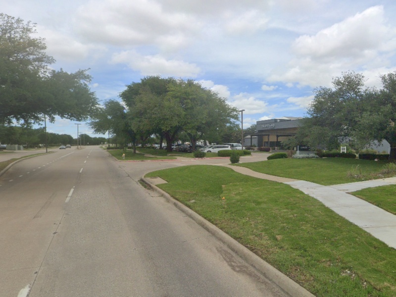 Parking at Courtyard DFW Lot