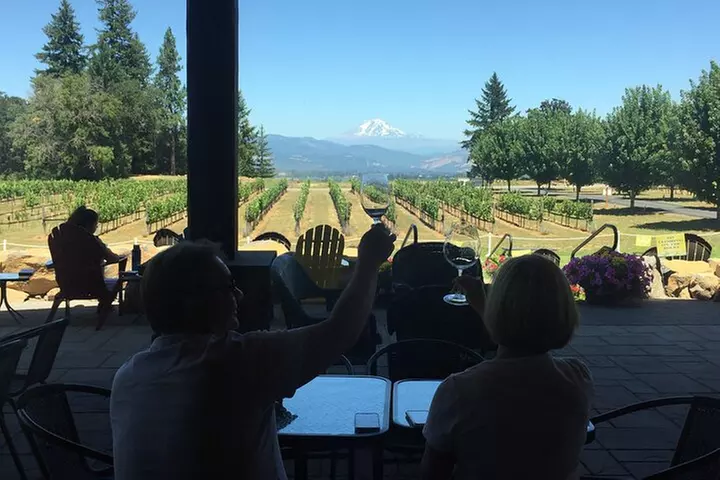 Columbia Valley and Columbia Gorge Wine Tasting