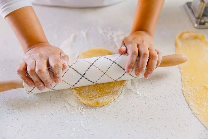 Fun Gnocchi Making Class With Local Chef in Sacramento