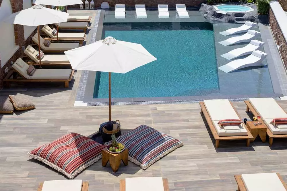 ✈ SANTORINI | Kamari - Hotel Selini 3*, 3 nights - Seafront