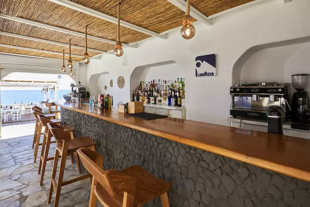 ✈ SANTORINI | Kamari - Hotel Sunshine Santorini 3*, 3 nights - Seaf...