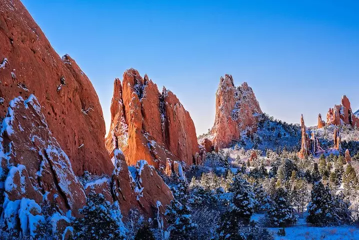 Explore Pikes Peak and Garden of the Gods Full Day Tour