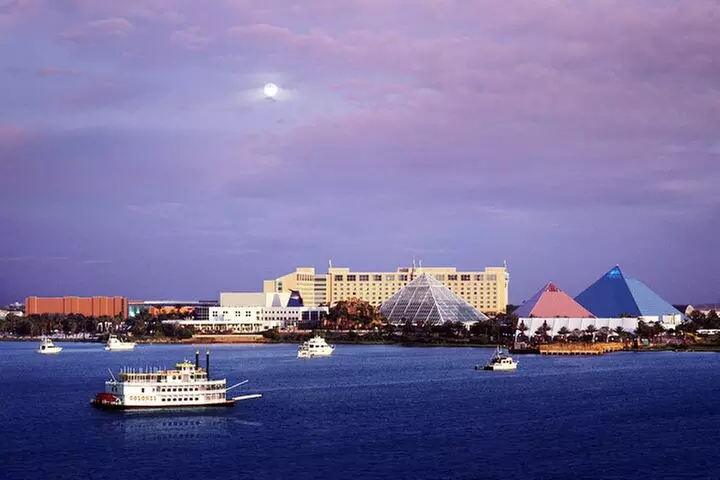 Moody Gardens General Admission - Aquarium & Rainforest