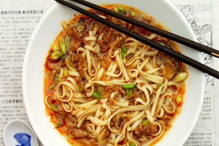 Chicago's Chinatown Food and Walking Tour