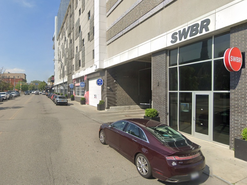 Parking at 500 Pearl St. Garage - P8038