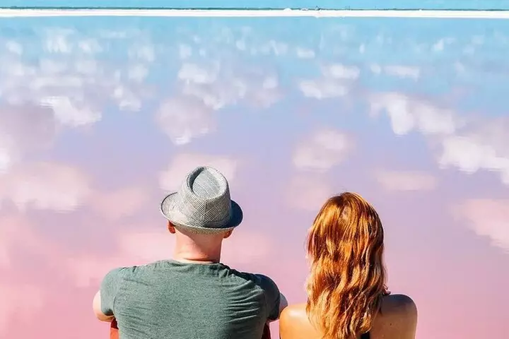 Rio Lagartos and Las Coloradas Day Tour from Cancun