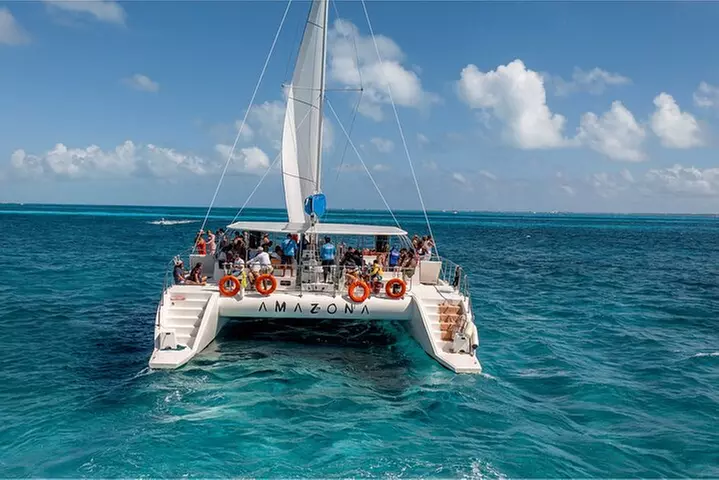 Isla Mujeres Catamaran from playa del carmen Open Bar Beach Club