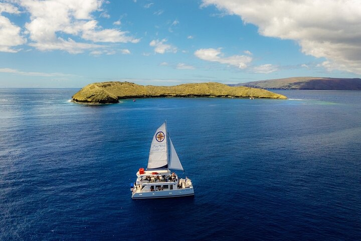 Four Winds Molokini Snorkeling Tour from Maalaea Harbor