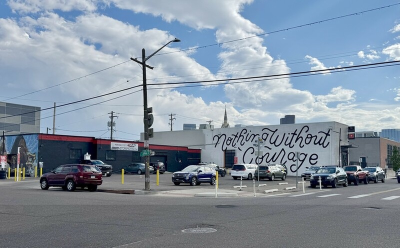 Parking at 2860 Walnut St. Lot