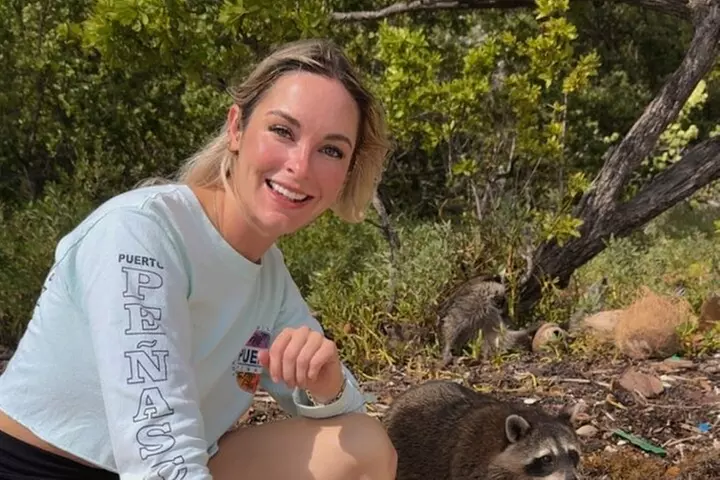 Raccoon Island Exploration on SUP/Kayak