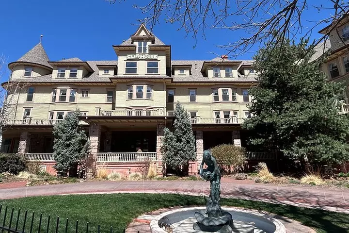 Pikes Peak E-Golf Cart Historic Tour of Manitou Springs