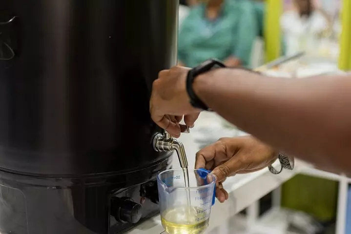 Sip and Create Bahamian Candle Making Workshop