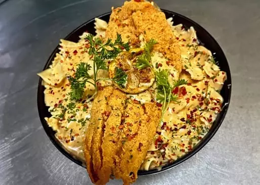 5% Cash Back at B Sweet Cakes