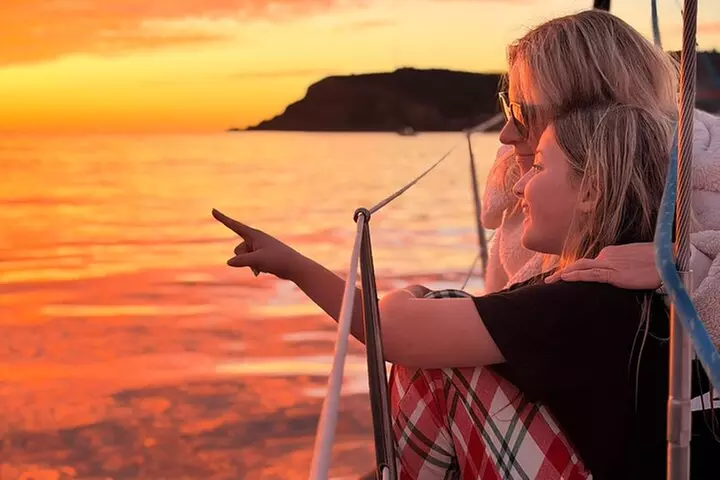 San Diego Bay Sail Aboard a French Yacht: Beer and Wine Included