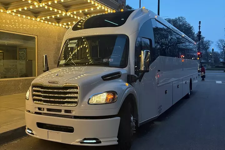 Private Sedan Transfer from O'Hare and Midway Airport to Chicago