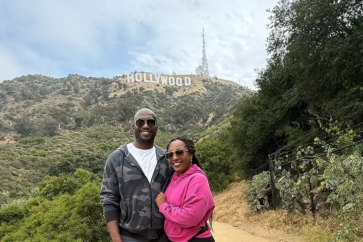 Private Hollywood Sign Hiking Tour with Select Hotel Pickup