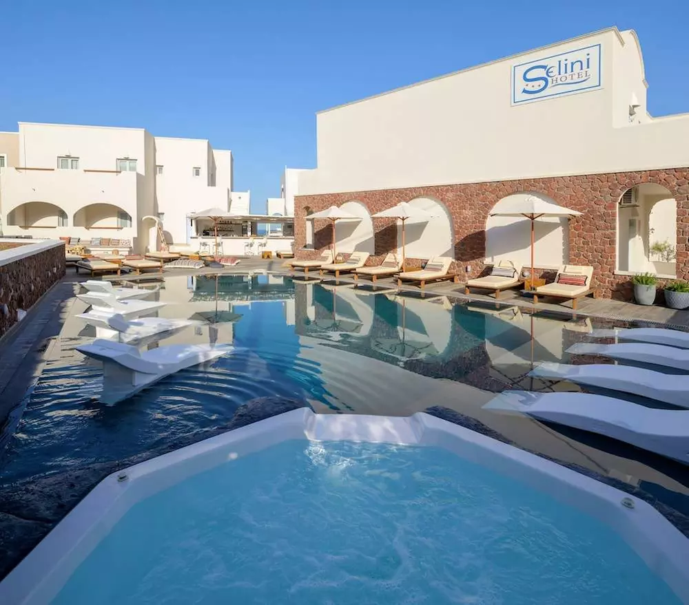 ✈ SANTORINI | Kamari - Hotel Selini 3*, 3 nights - Seafront