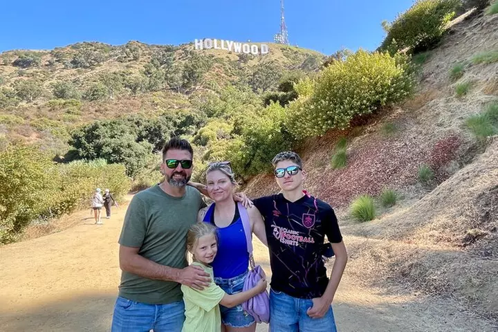 Private Hollywood Sign Hiking Tour with Select Hotel Pickup