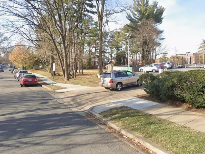 Parking at 5100 Wisconsin Ave. NW. Lot