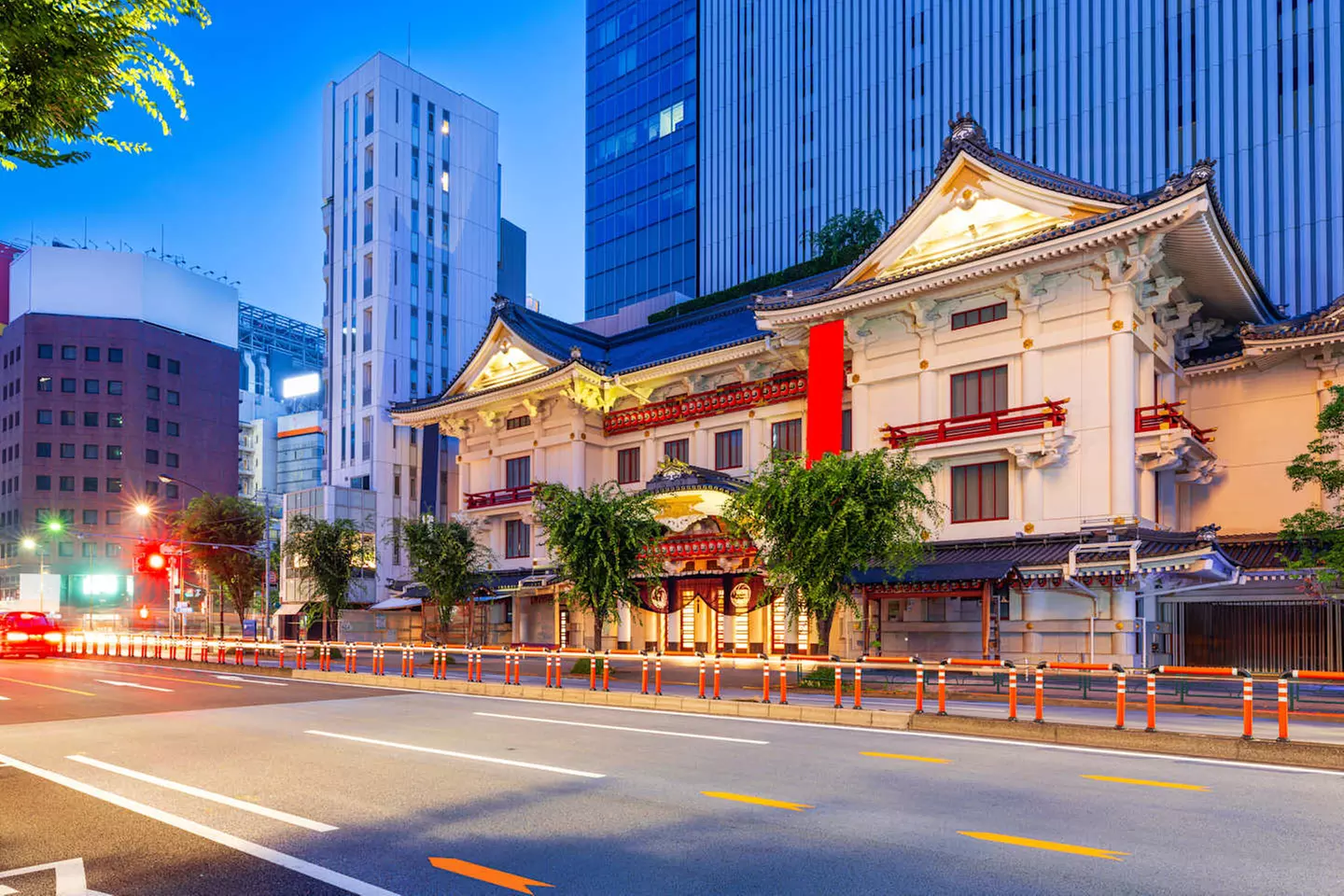 ✈ GIAPPONE | Da Osaka a Tokyo - L'odissea giapponese: grande viaggi...