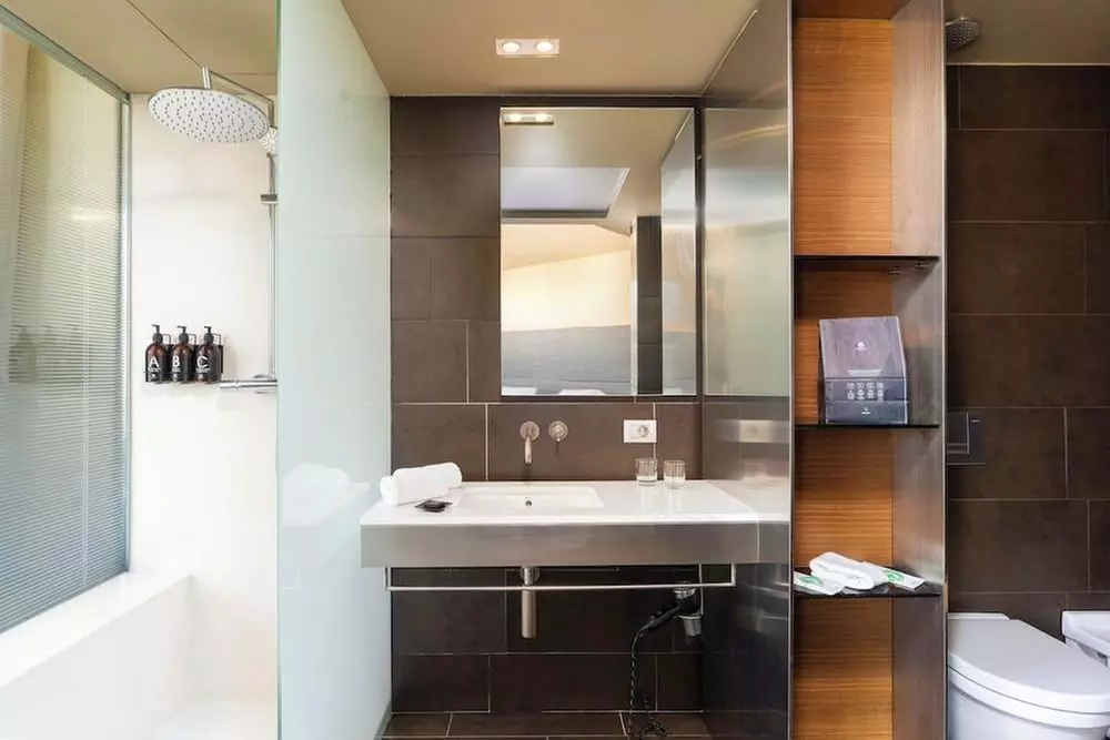 ✈ ESPAGNE | Barcelone - B-Hotel 3*, 2 nuit - Piscine en rooftop