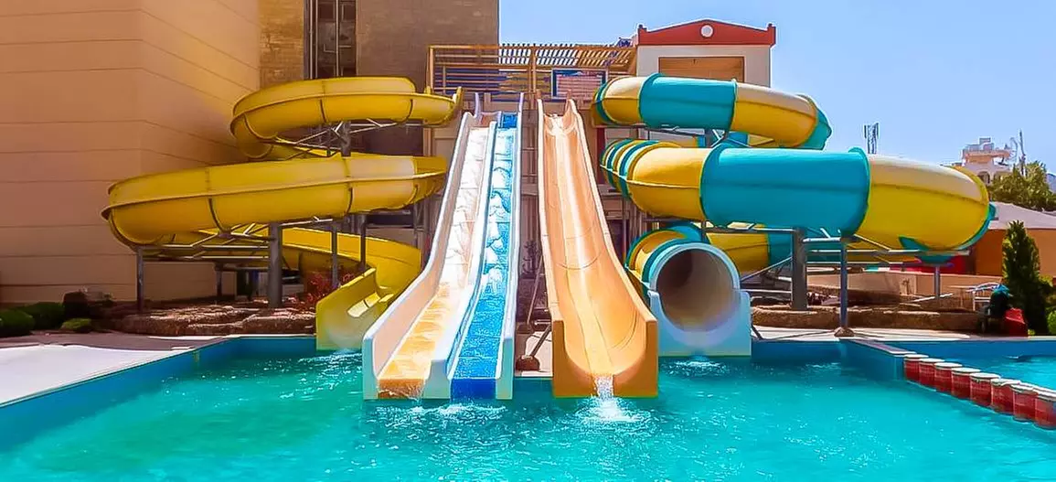 ✈ EGITTO | Hurghada - King Tut Aqua Park Beach Resort 4*, 3 notti -...