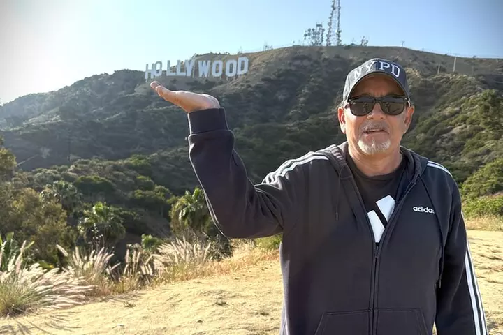 Private Hollywood Sign Hiking Tour with Select Hotel Pickup