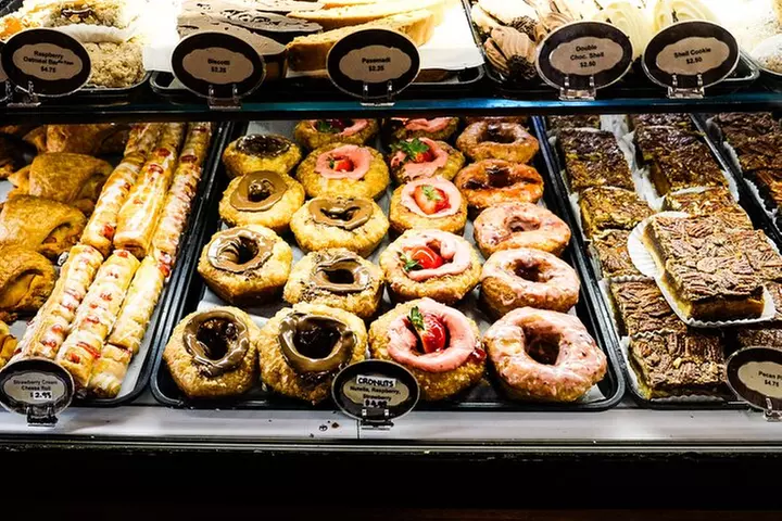 Downtown Detroit's Holiday Sweet Treat & Donut Adventure