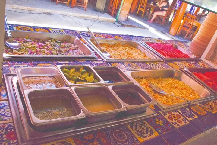 Sail and Snorkel to Isla Mujeres lunch and Drinks.